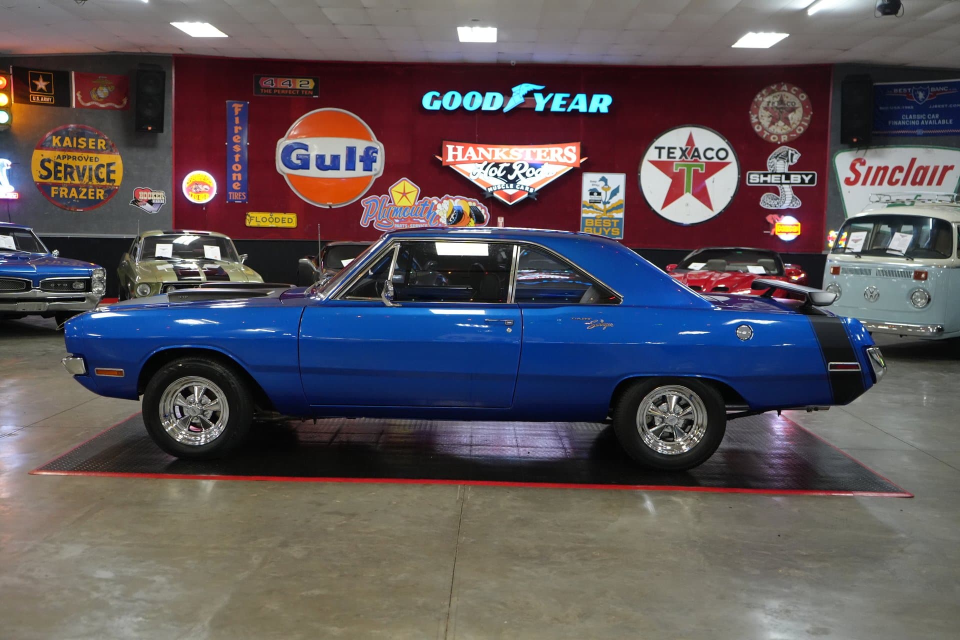 1970 Dodge Dart Swinger — photo 2