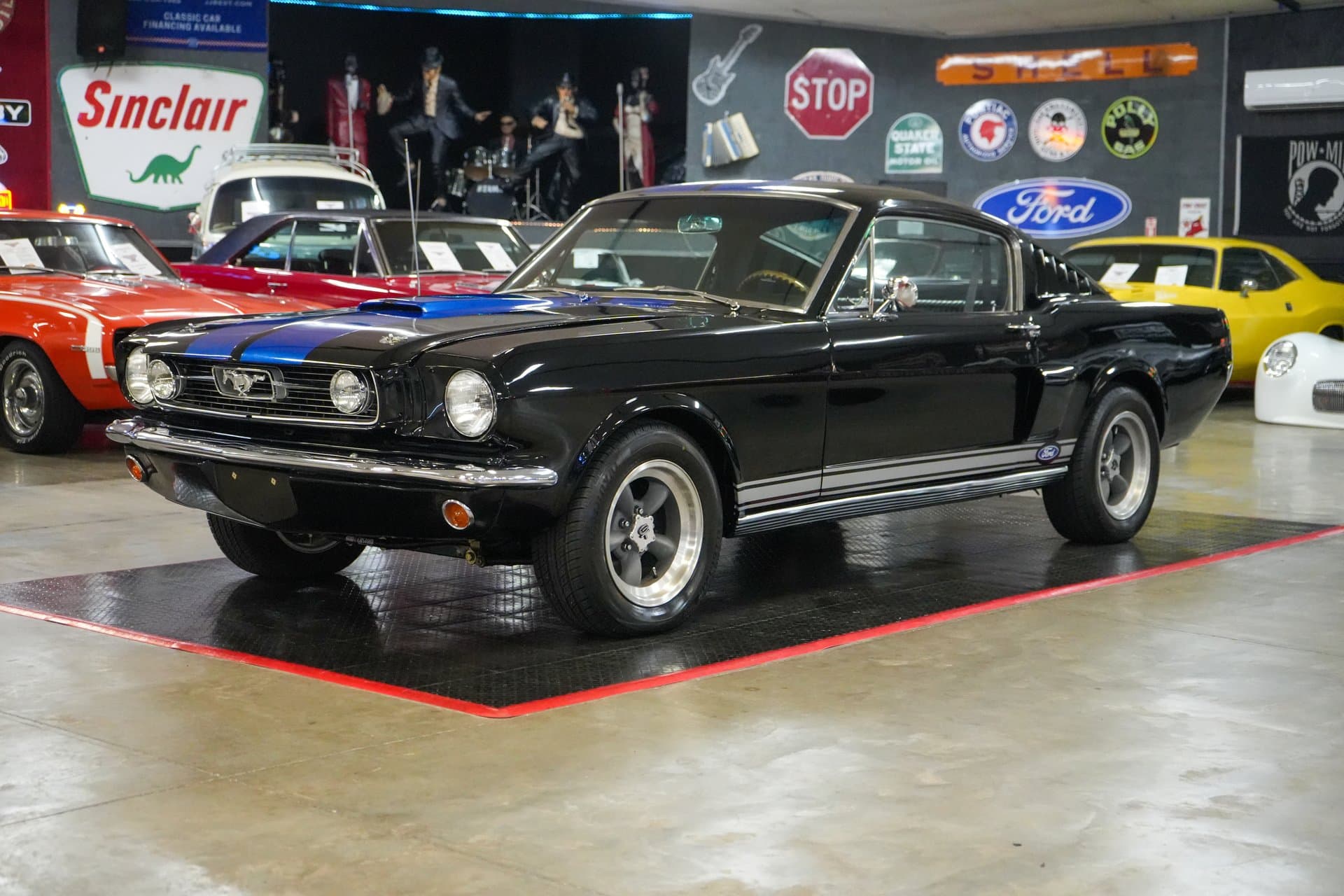 1966 Ford Mustang Fastback thumbnail 7