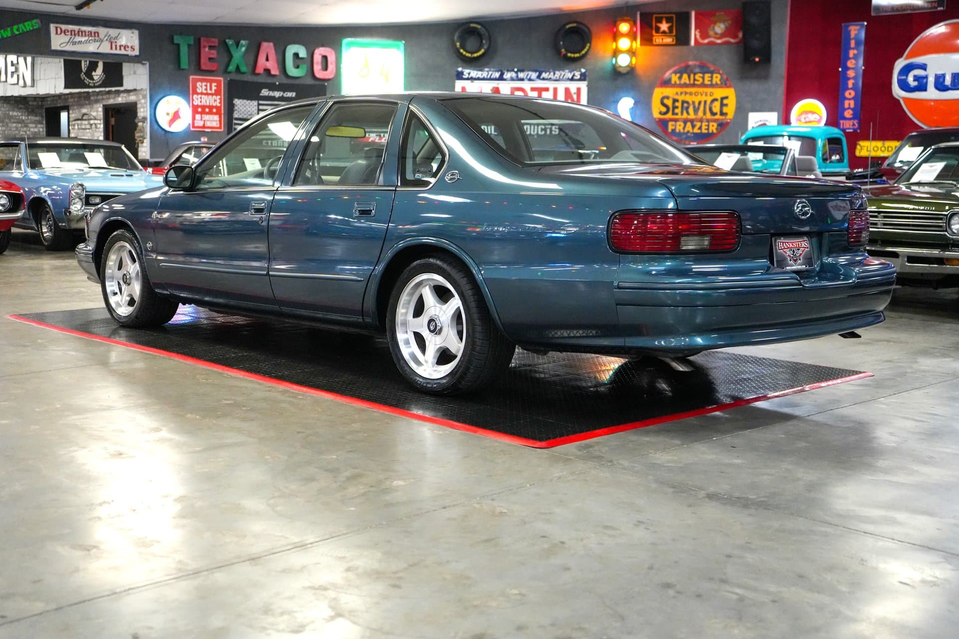 1996 Chevrolet Impala SS thumbnail 7