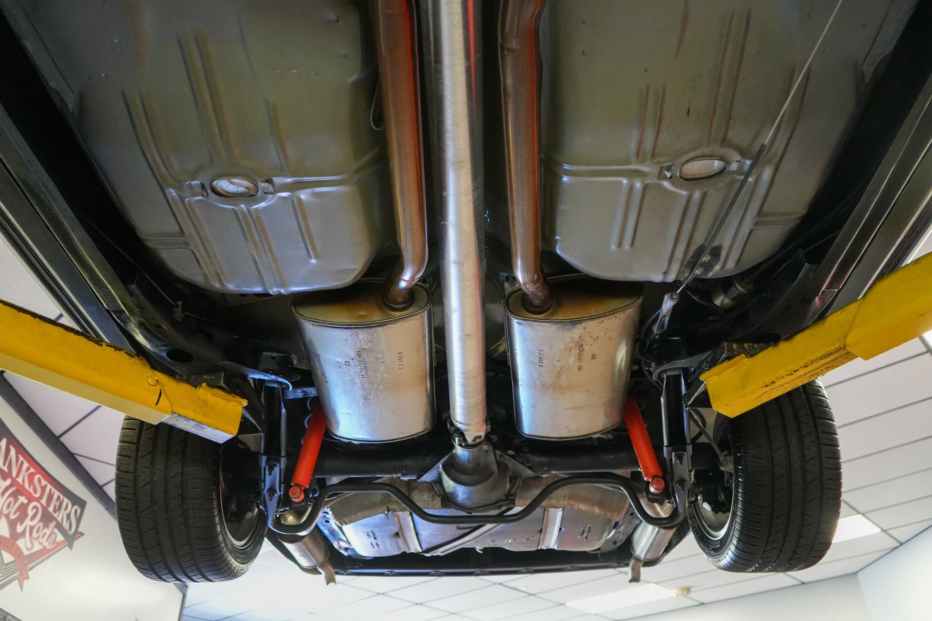 1996 Chevrolet Impala SS thumbnail 29