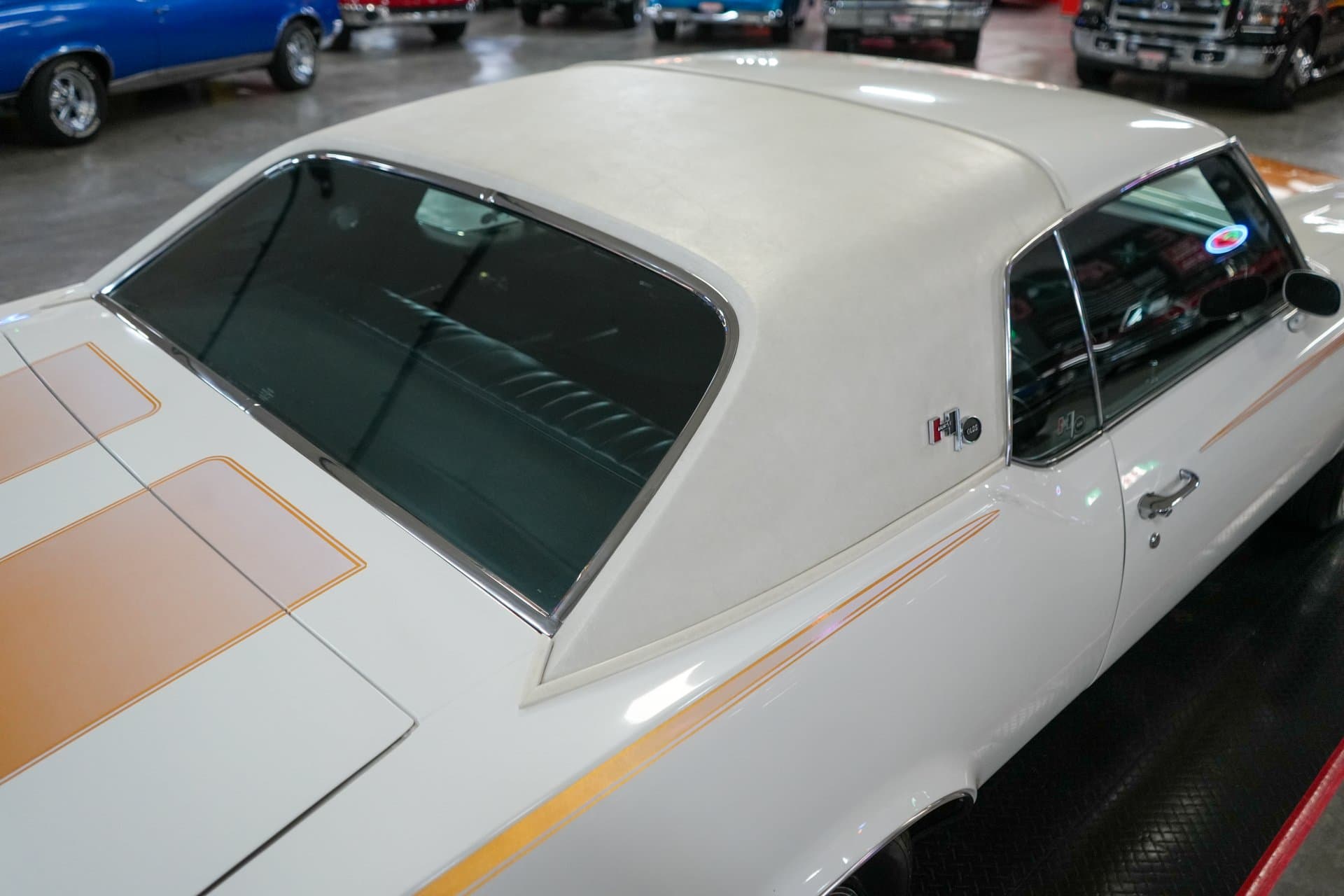 1972 Oldsmobile Hurst/Olds Indianapolis 500 Pace Car Edition thumbnail 15