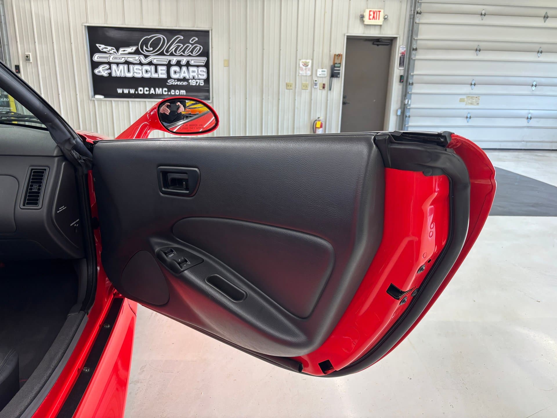 1999 Plymouth Prowler thumbnail 21