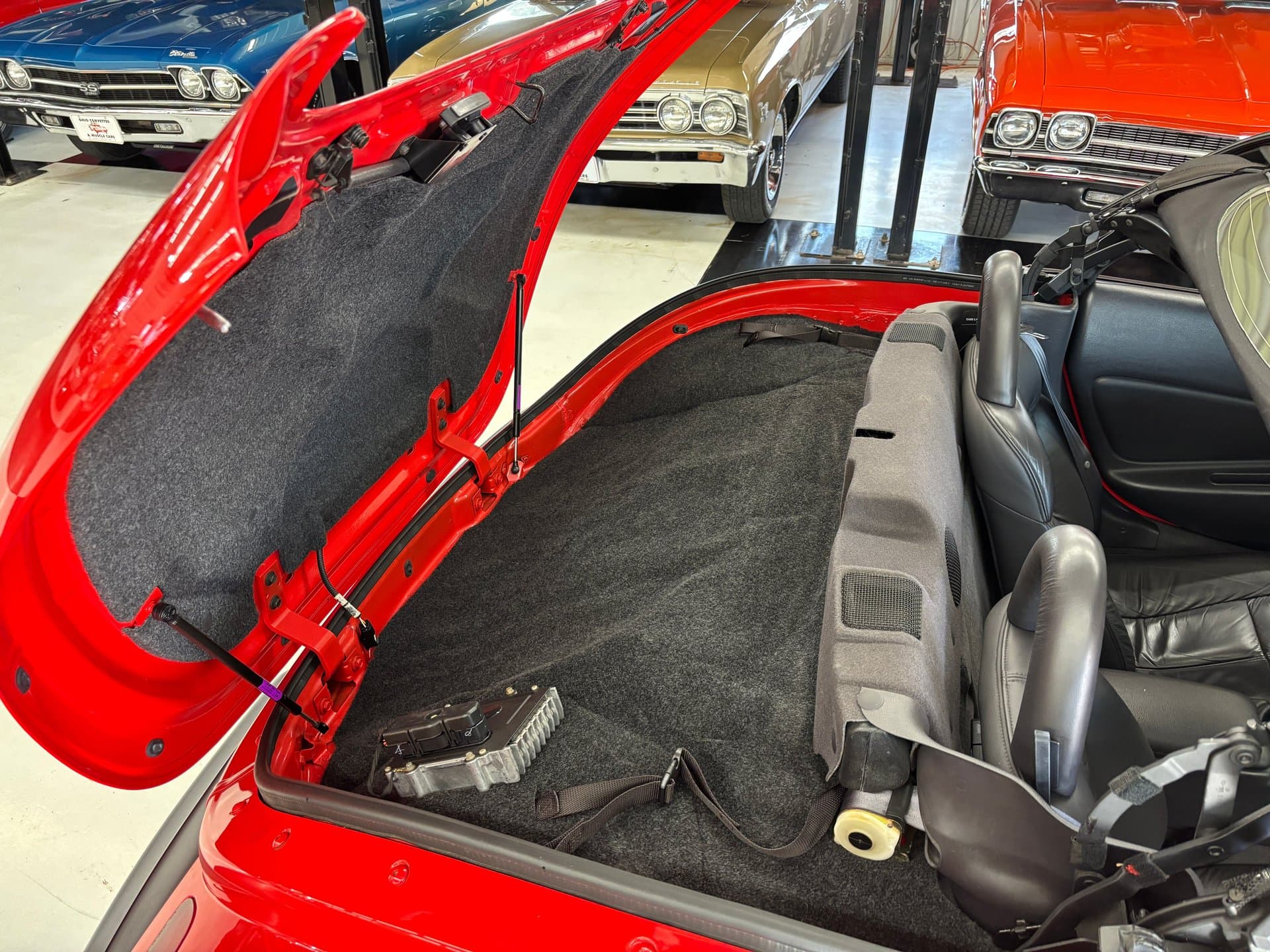 1999 Plymouth Prowler thumbnail 29