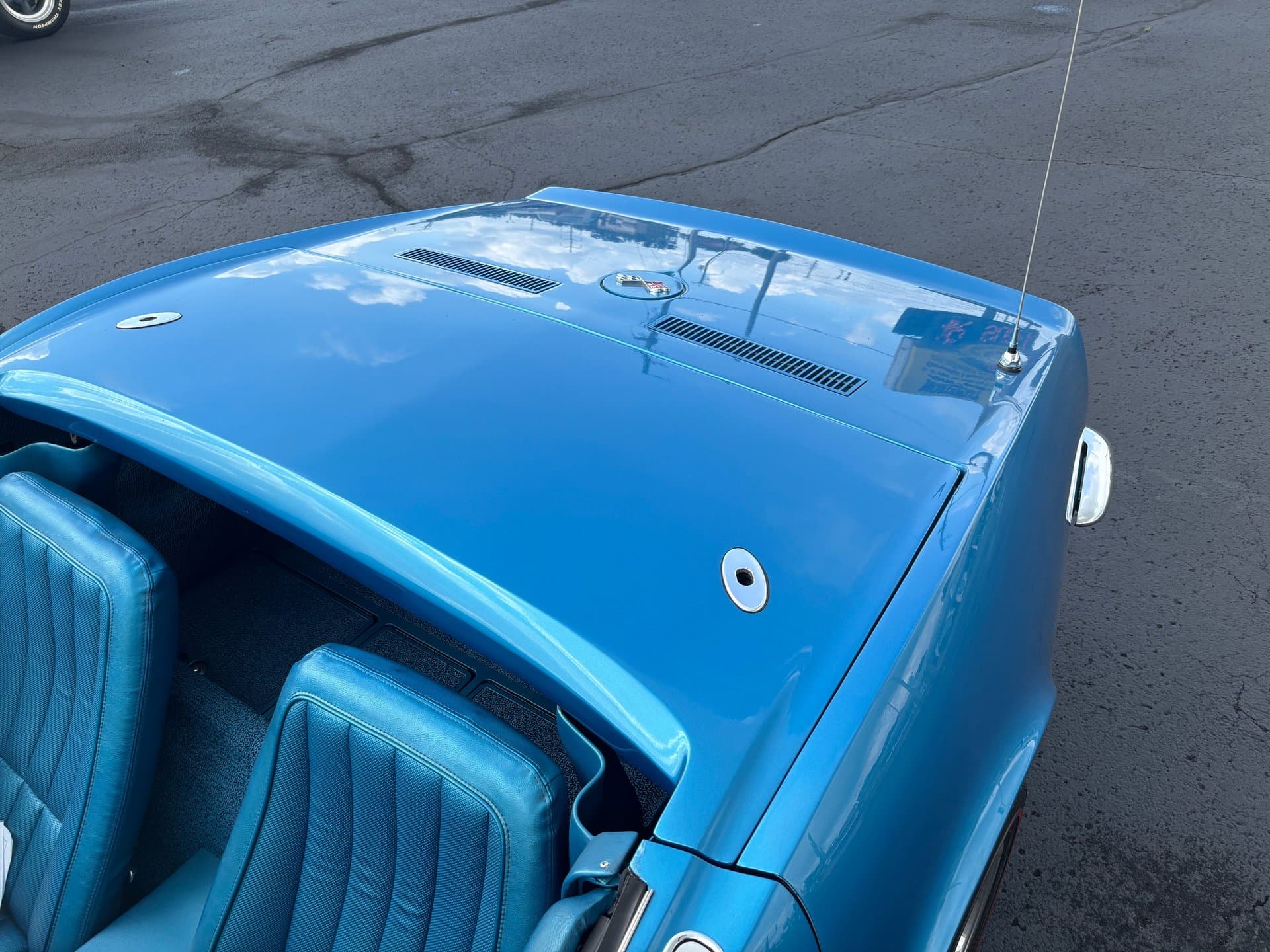 1968 Chevrolet Corvette thumbnail 29