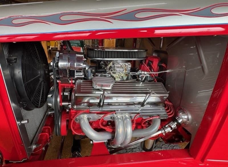 1932 Ford Roadster Show Winner thumbnail 24
