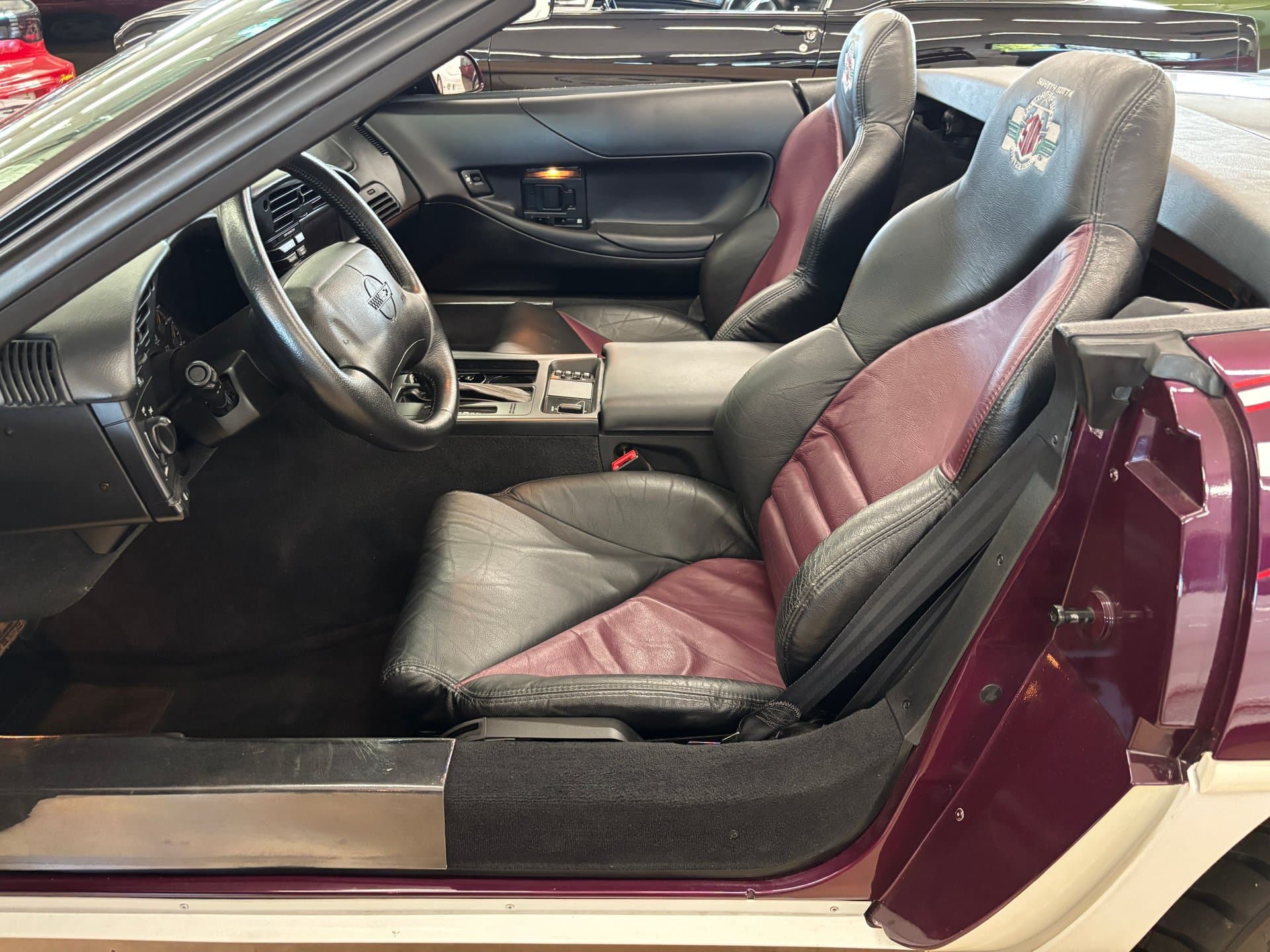 1995 Chevrolet Corvette thumbnail 19
