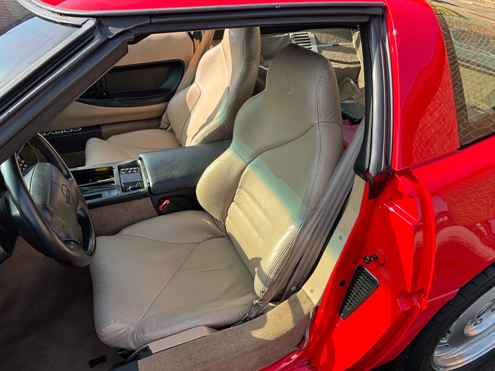 1996 Chevrolet Corvette thumbnail 13