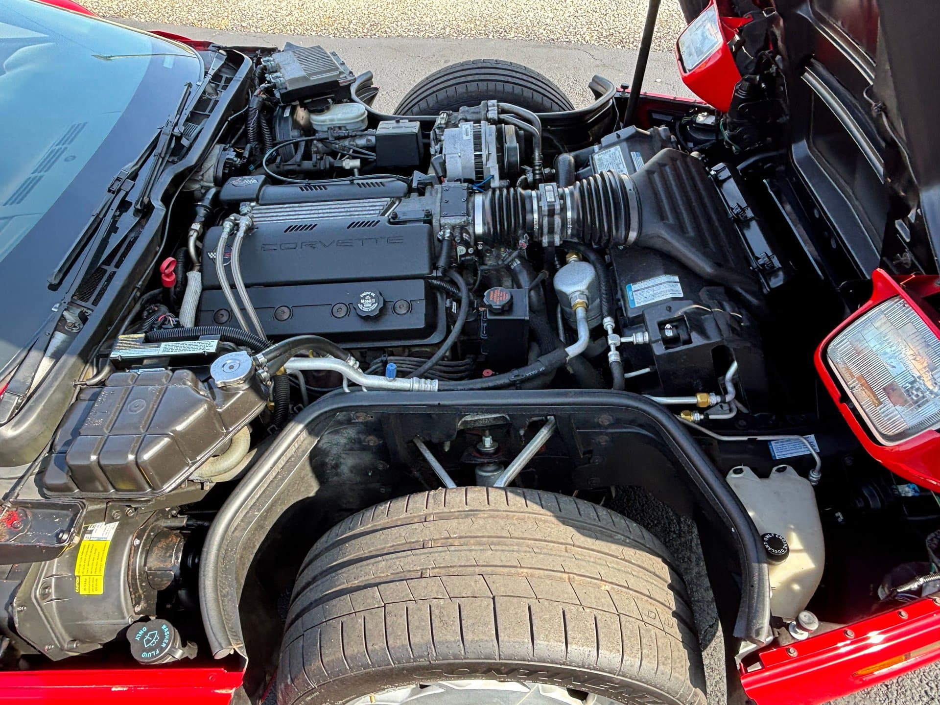 1996 Chevrolet Corvette thumbnail 24