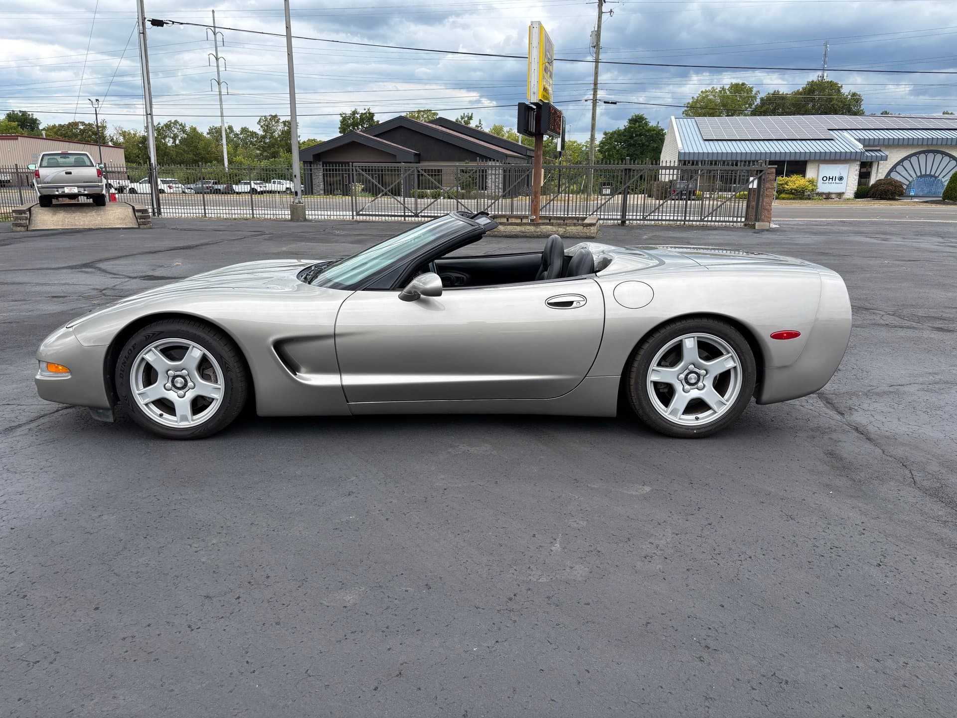 1998 Chevrolet Corvette thumbnail 9