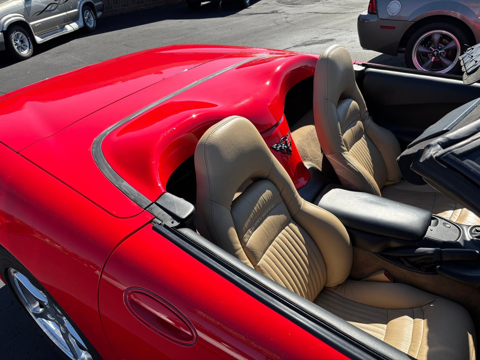 2002 Chevrolet Corvette thumbnail 7