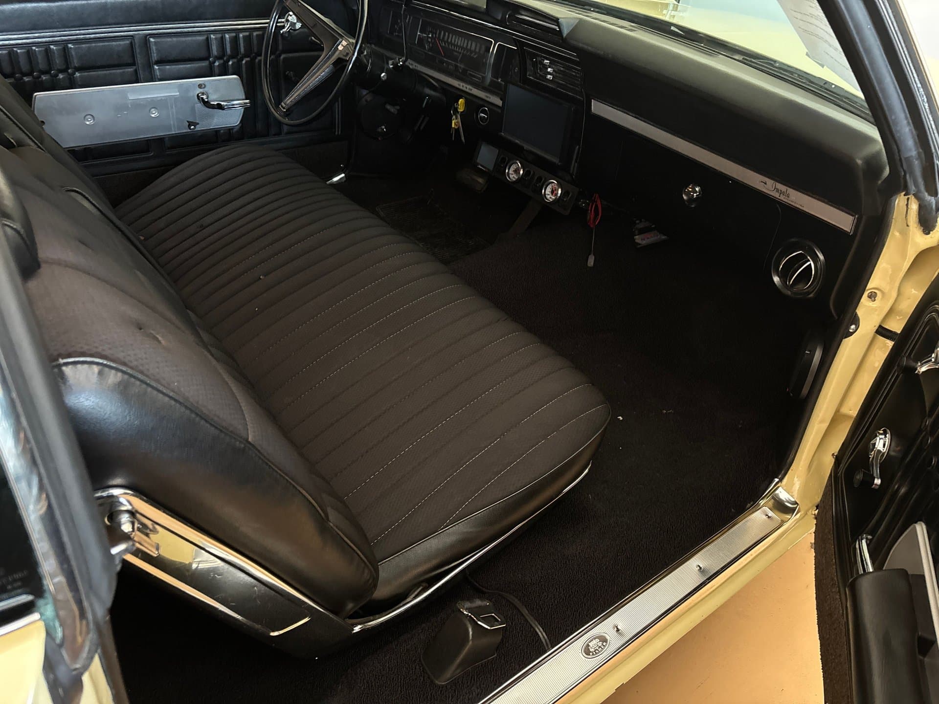 1968 Chevrolet Impala thumbnail 25