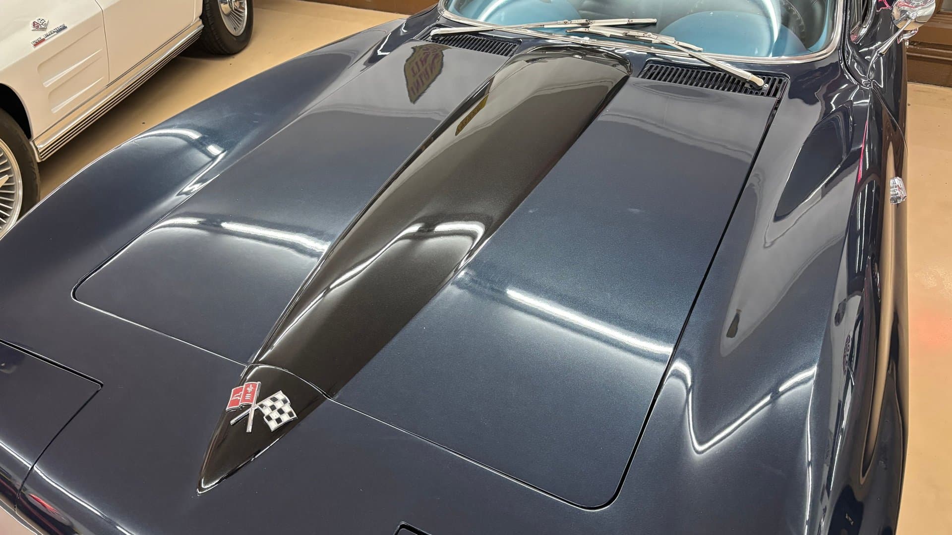 1966 Chevrolet Corvette thumbnail 8
