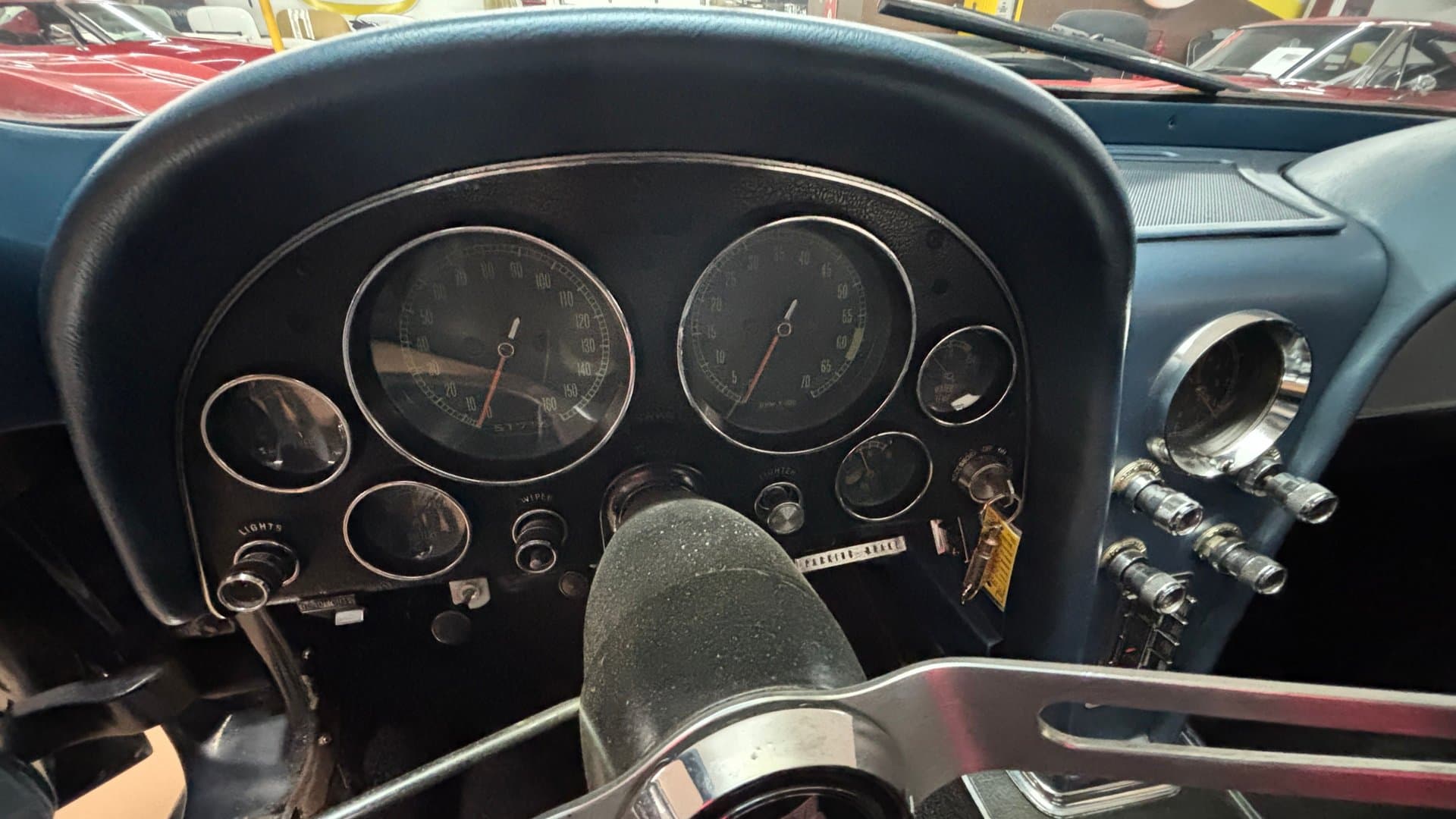 1966 Chevrolet Corvette thumbnail 15