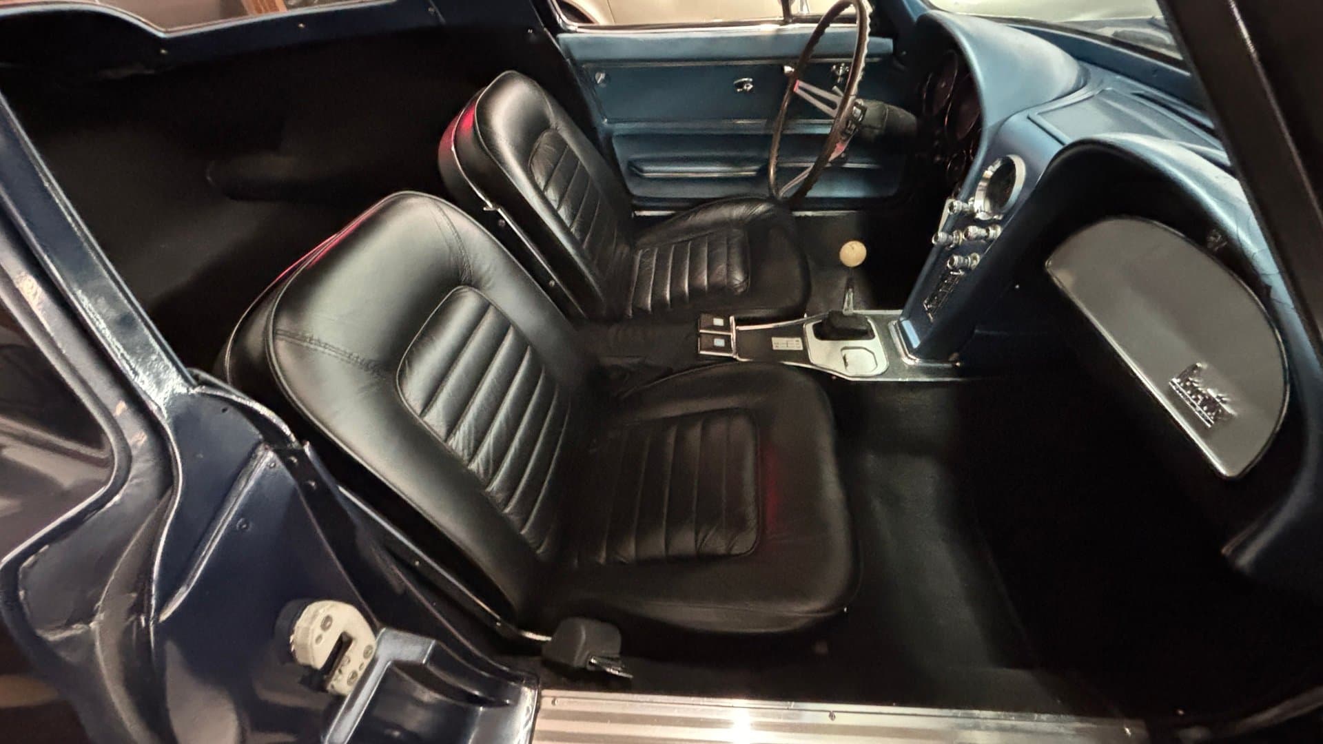 1966 Chevrolet Corvette thumbnail 17