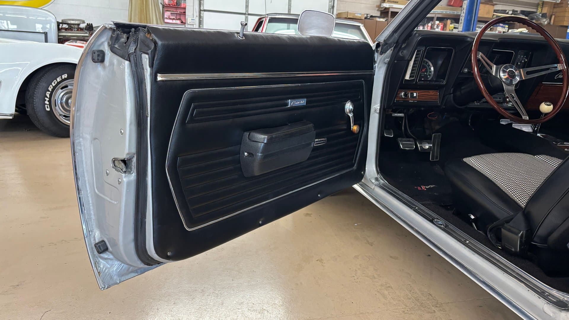 1969 Chevrolet Camaro Z28 thumbnail 19