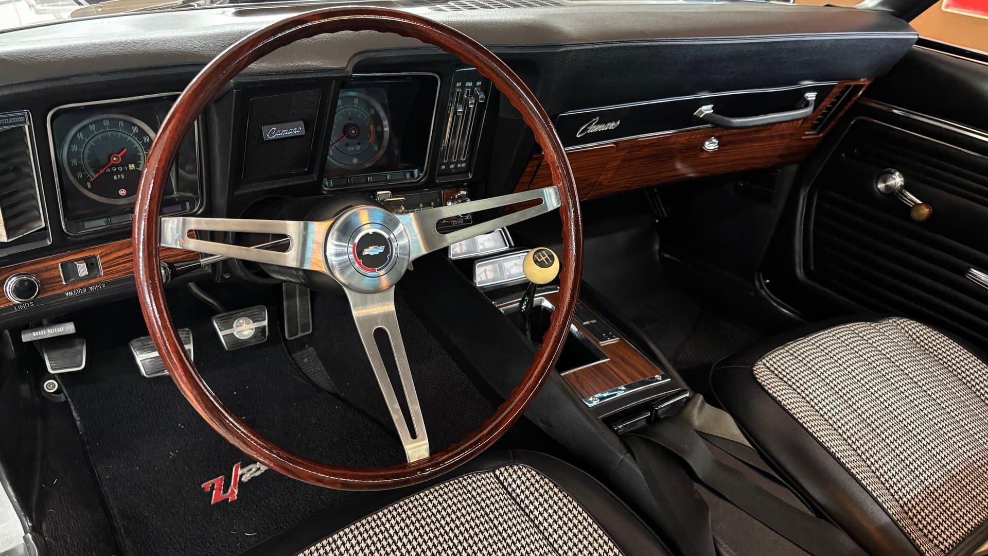1969 Chevrolet Camaro Z28 thumbnail 21