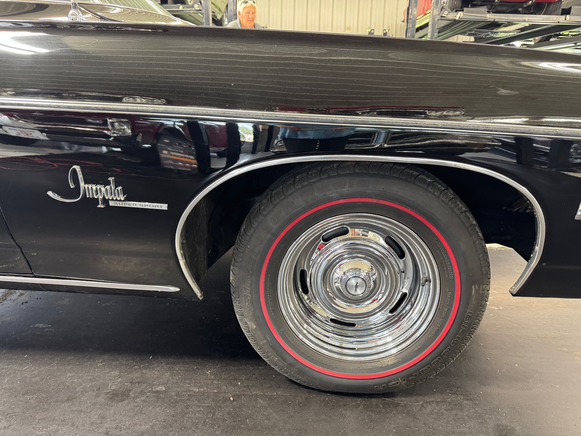 1968 Chevrolet Impala SS thumbnail 4