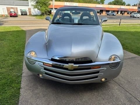 2005 Chevrolet SSR thumbnail 21