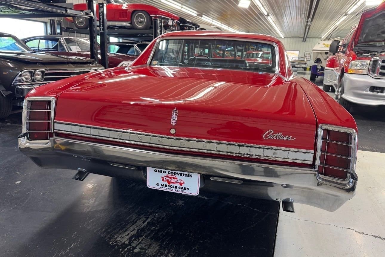 1966 Oldsmobile Cutlass thumbnail 4