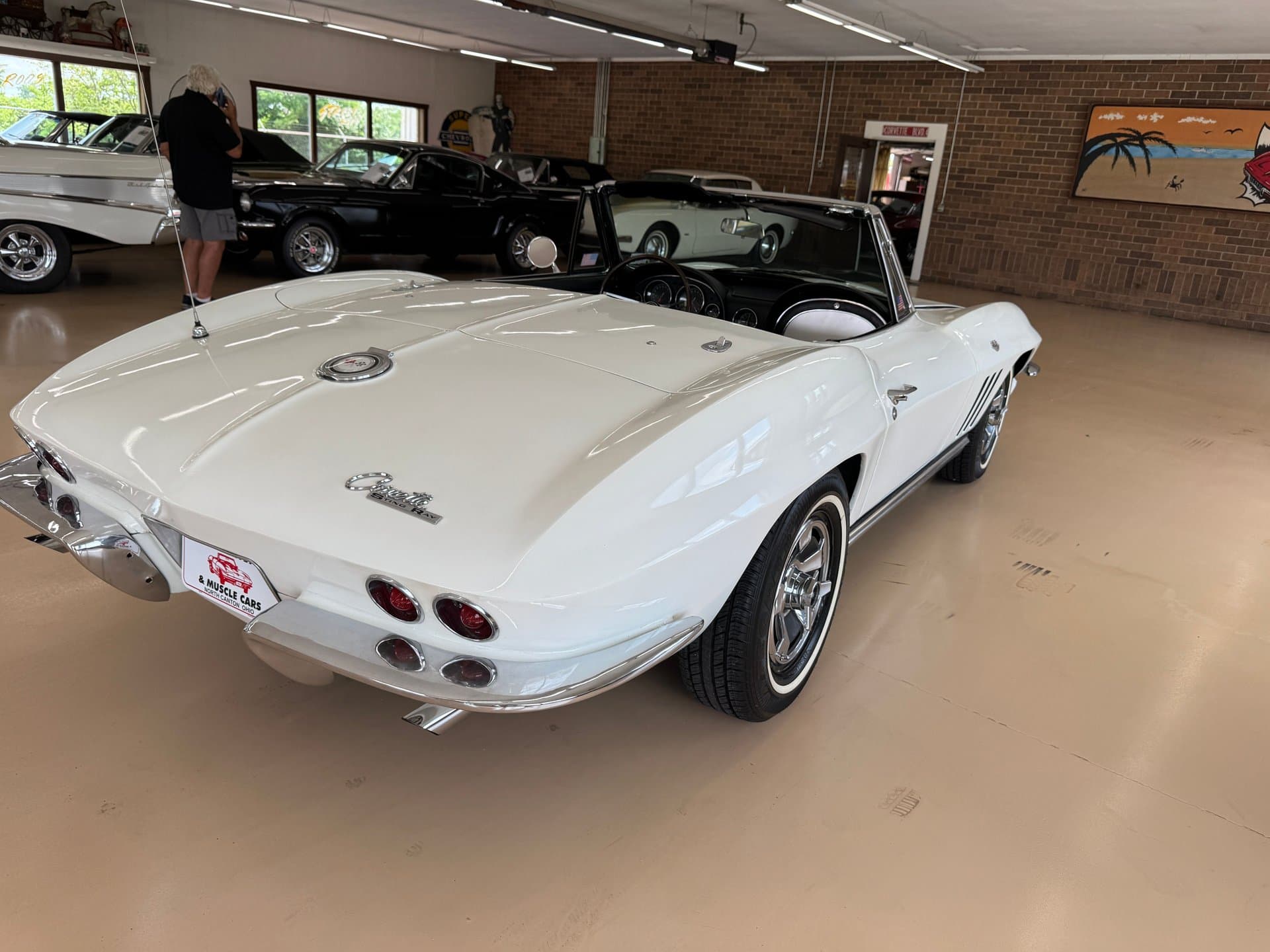 1965 Chevrolet Corvette thumbnail 5