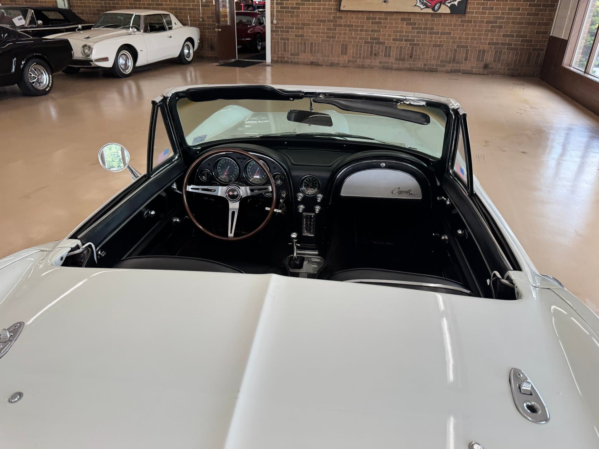 1965 Chevrolet Corvette thumbnail 6
