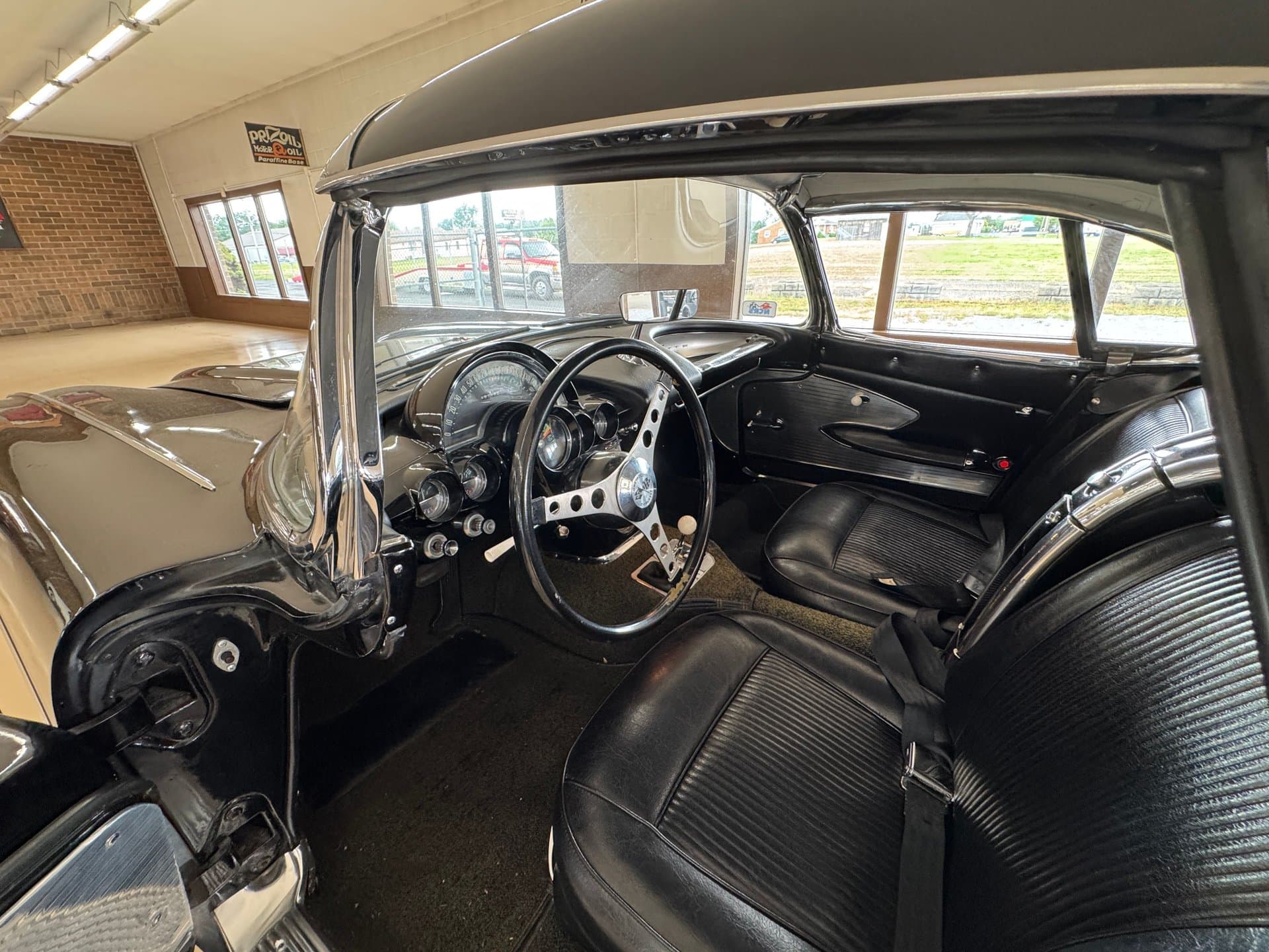 1961 Chevrolet Corvette thumbnail 15