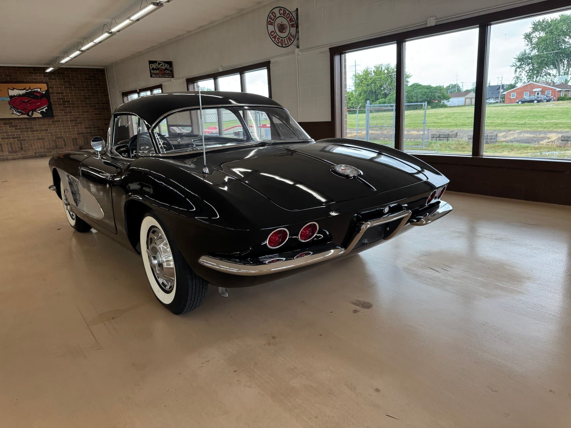 1961 Chevrolet Corvette thumbnail 8