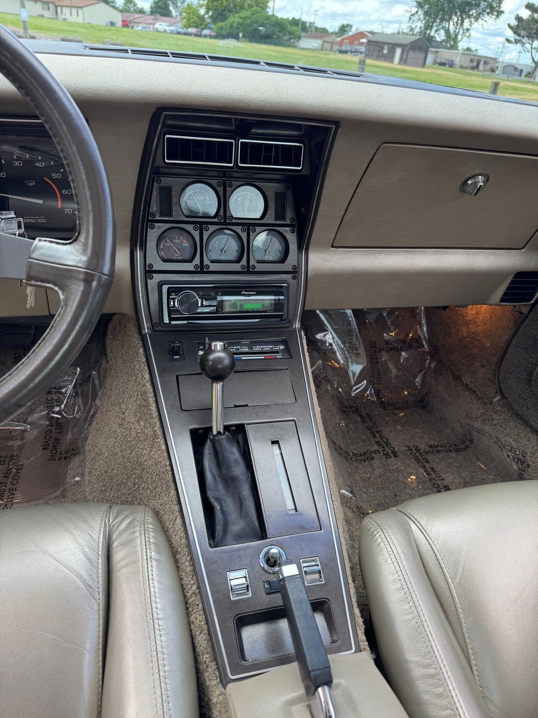 1982 Chevrolet Corvette thumbnail 14