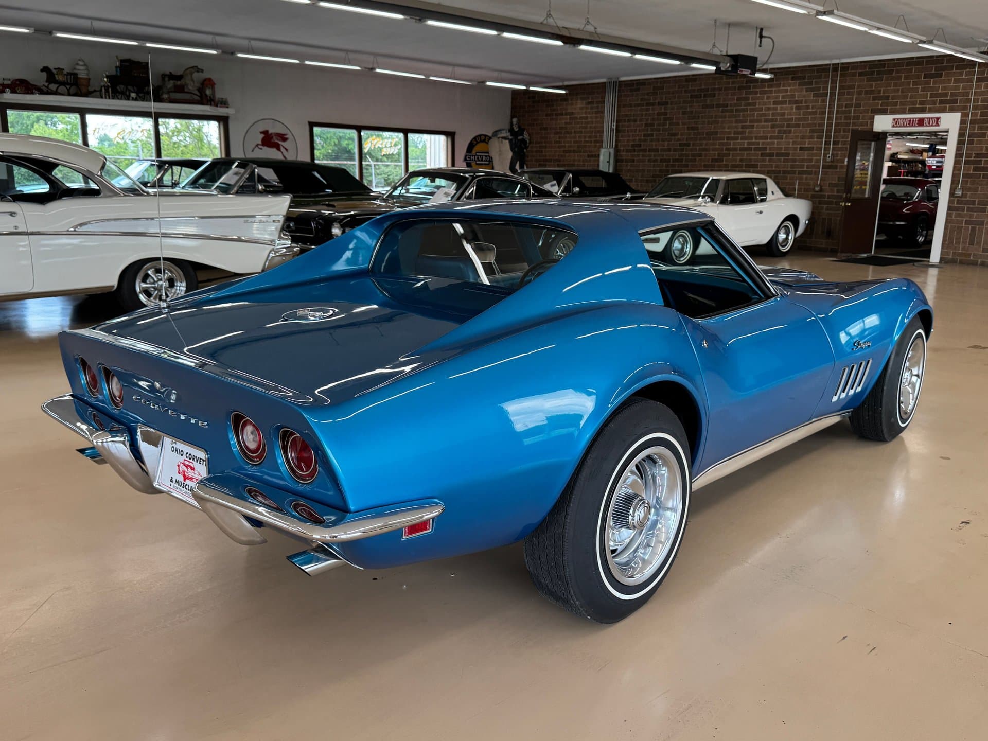 1969 Chevrolet Corvette thumbnail 5