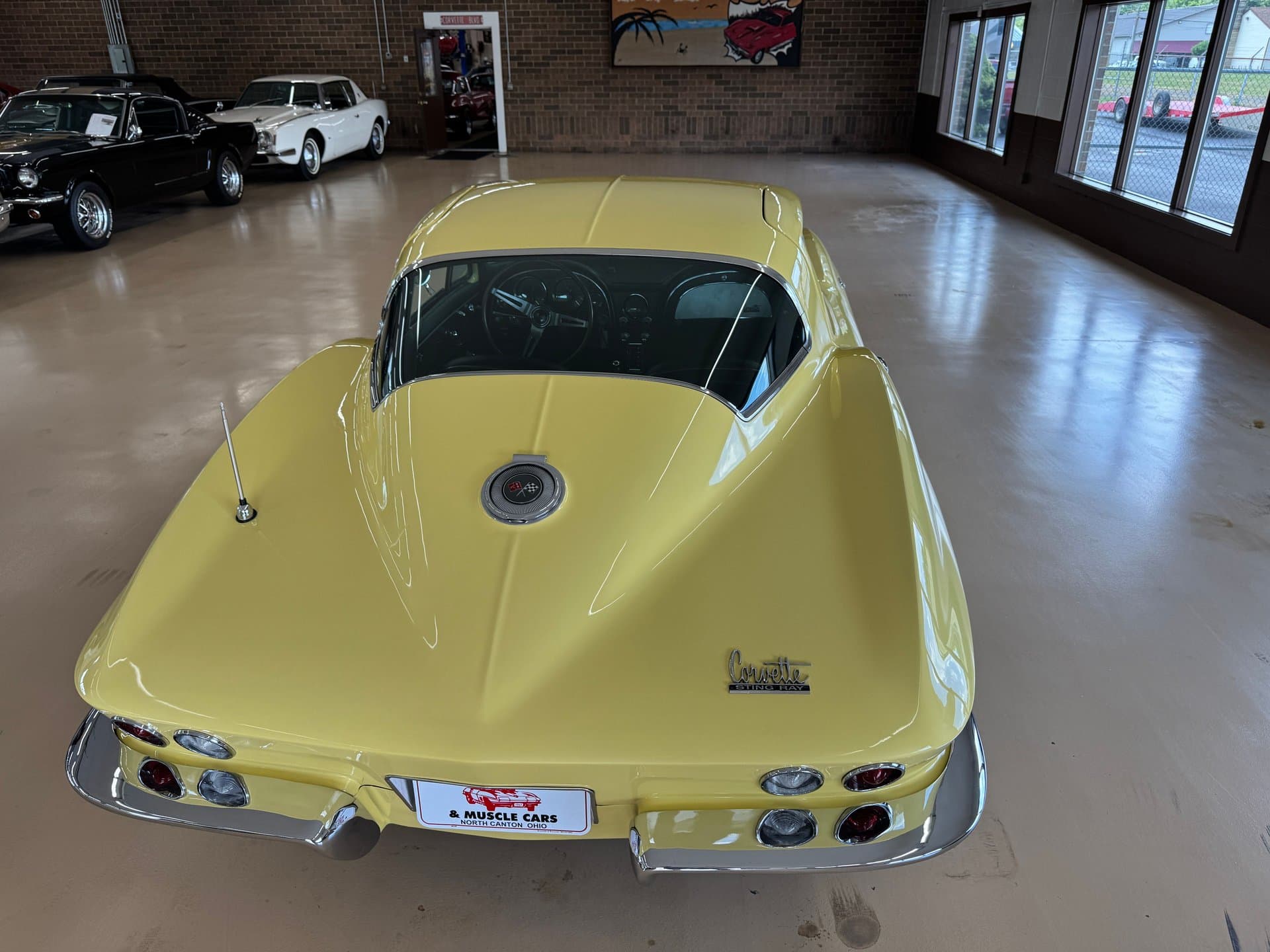 1966 Chevrolet Corvette thumbnail 8
