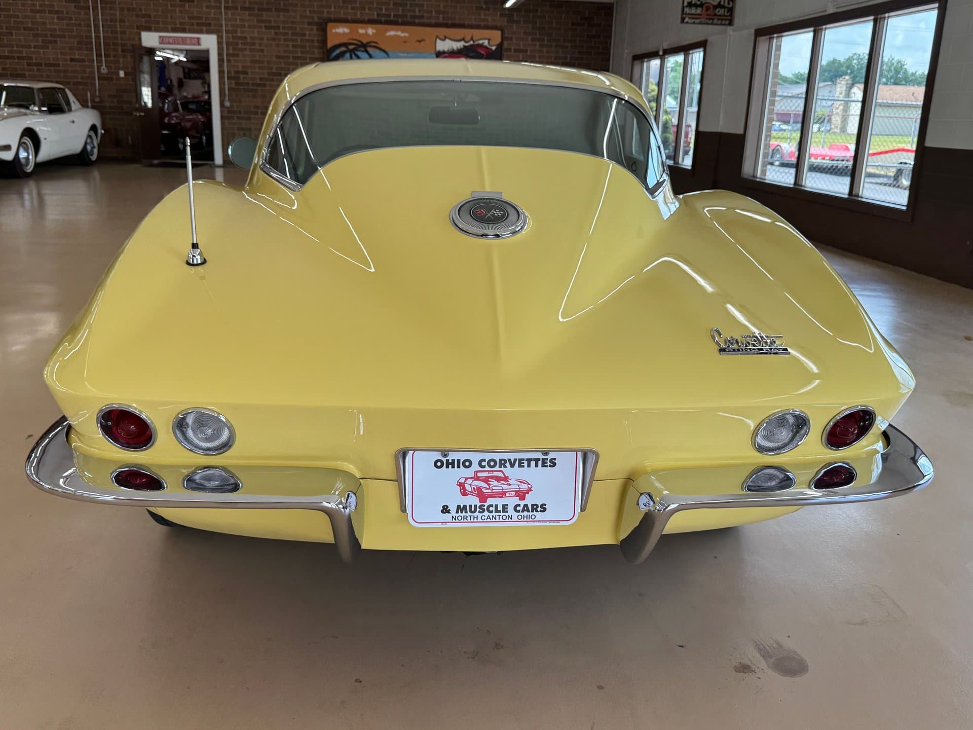 1966 Chevrolet Corvette thumbnail 10