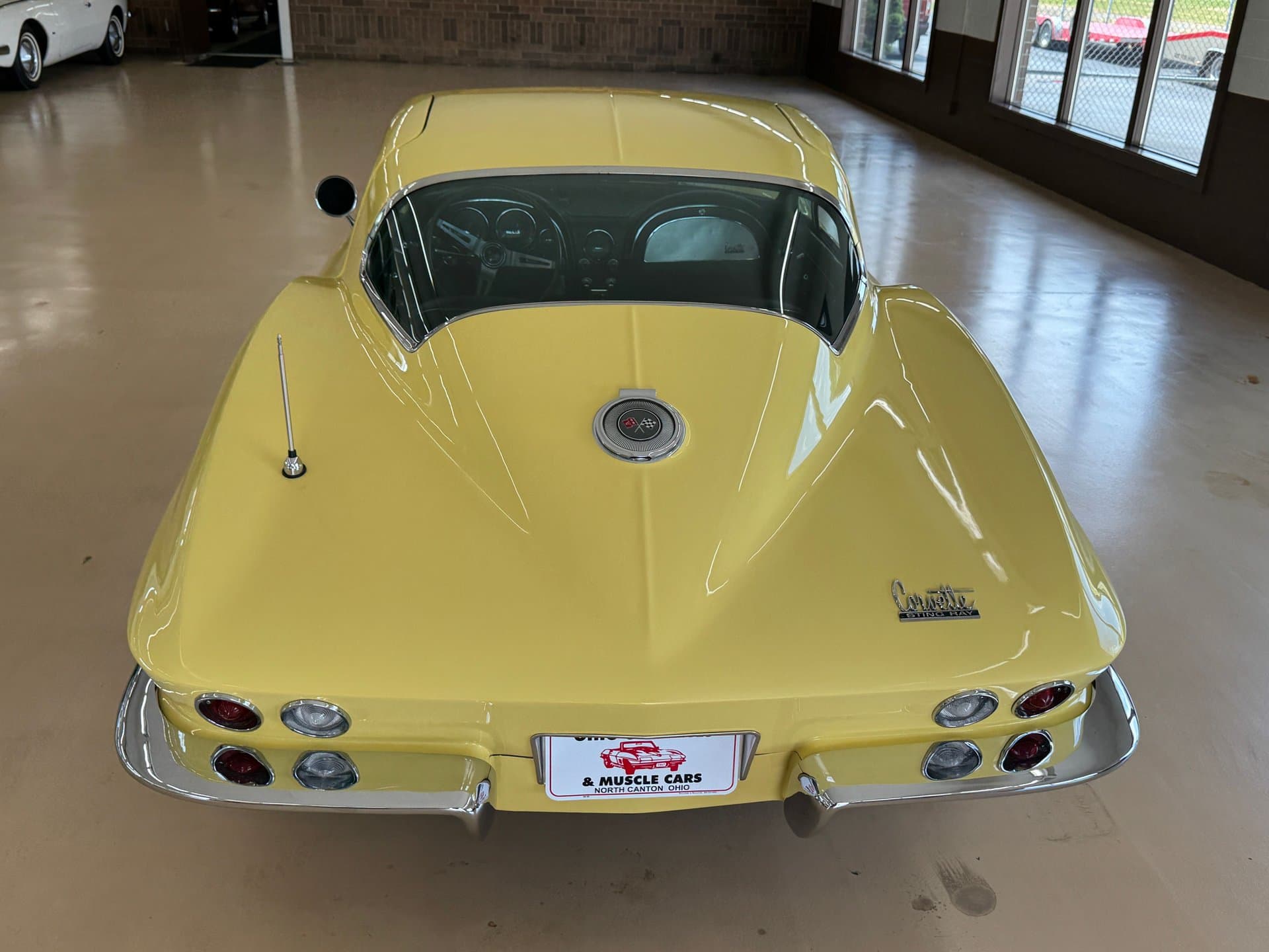 1966 Chevrolet Corvette thumbnail 9
