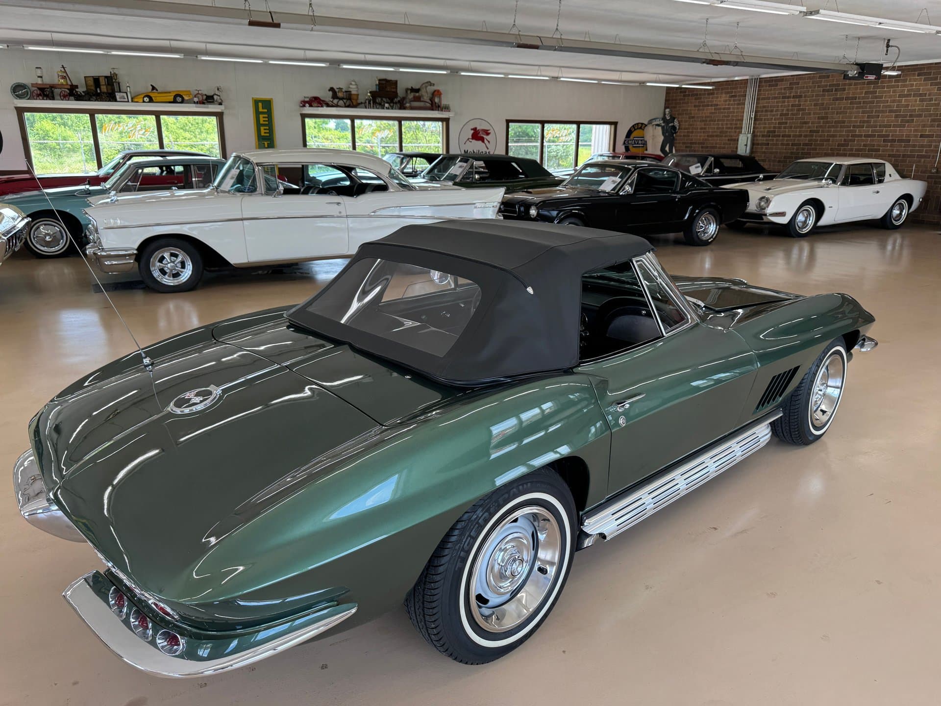 1967 Chevrolet Corvette thumbnail 16