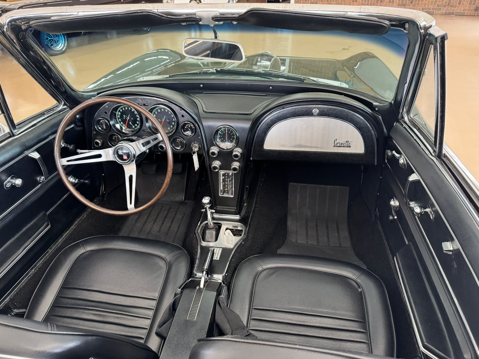 1967 Chevrolet Corvette thumbnail 12