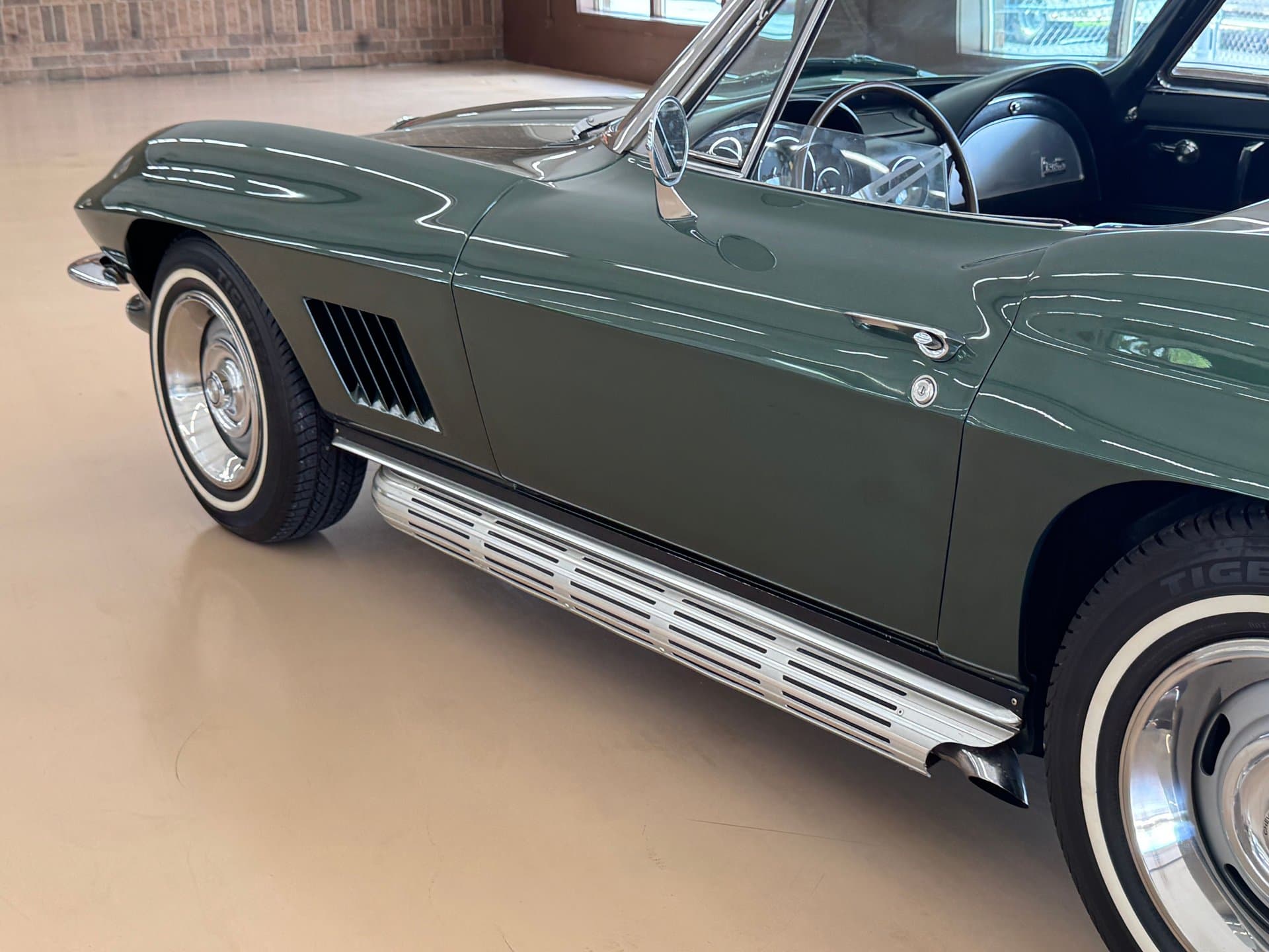 1967 Chevrolet Corvette thumbnail 7