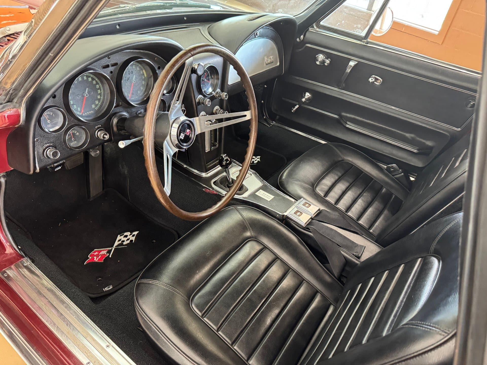 1966 Chevrolet Corvette thumbnail 12