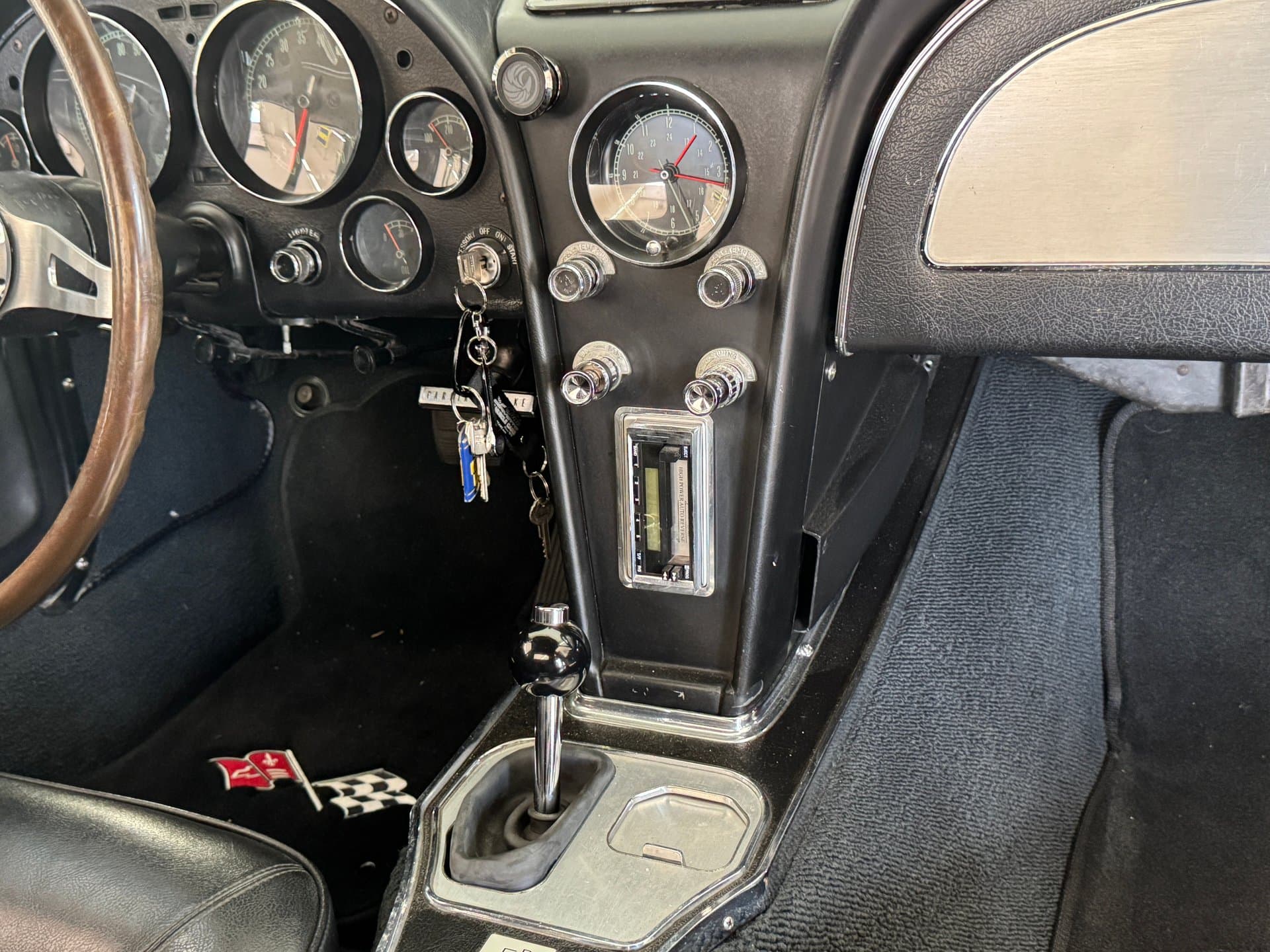 1966 Chevrolet Corvette thumbnail 13