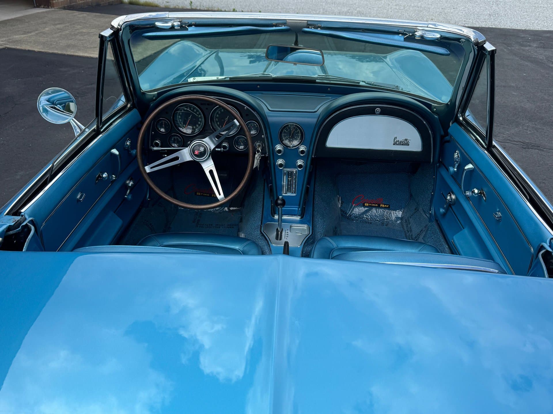 1967 Chevrolet Corvette thumbnail 25