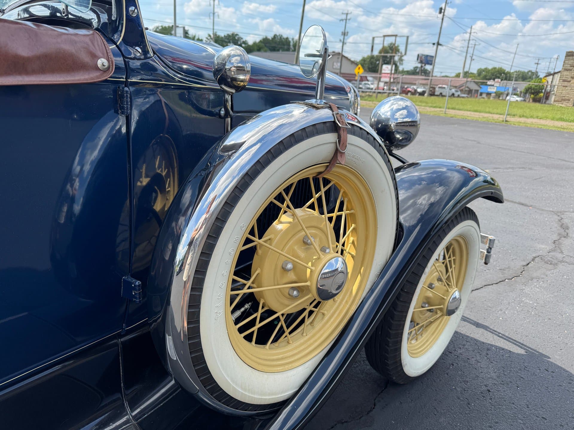 1930 Ford Model A thumbnail 22