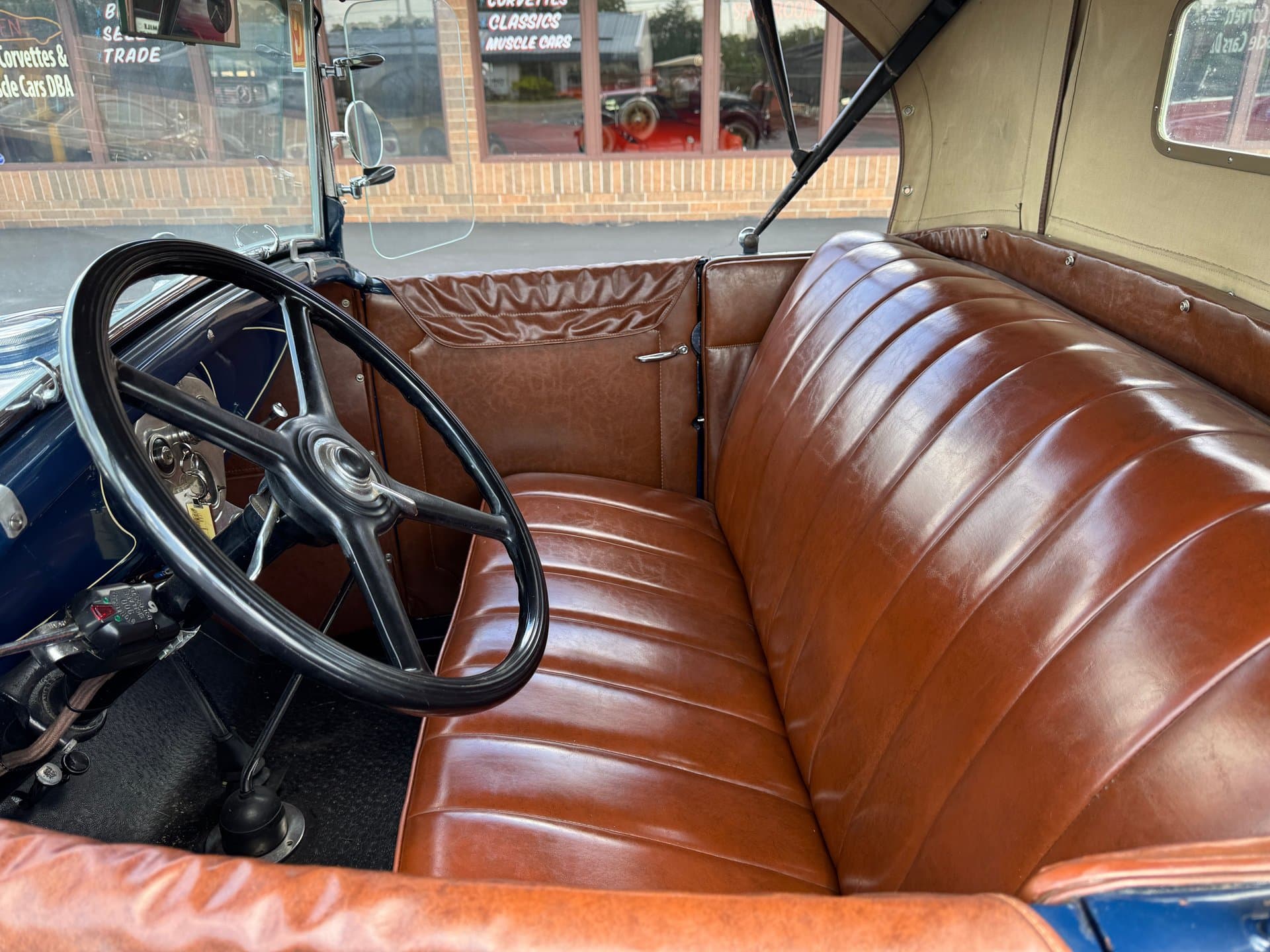 1930 Ford Model A thumbnail 9