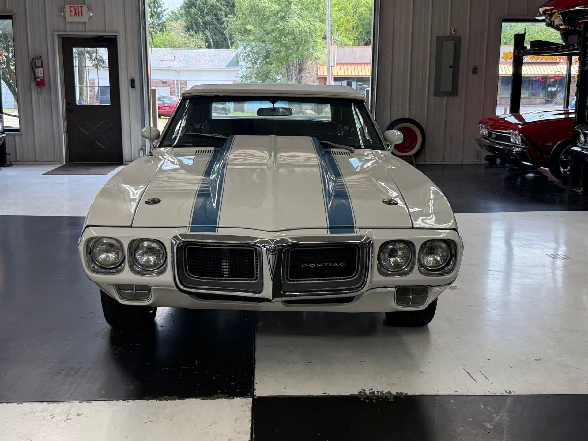 1969 Pontiac Trans Am thumbnail 3