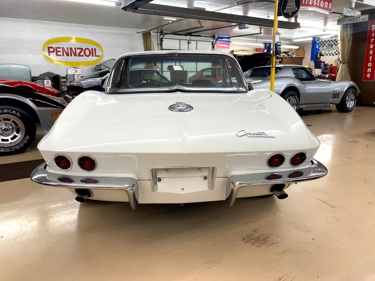 1964 Chevrolet Corvette Stingray thumbnail 16