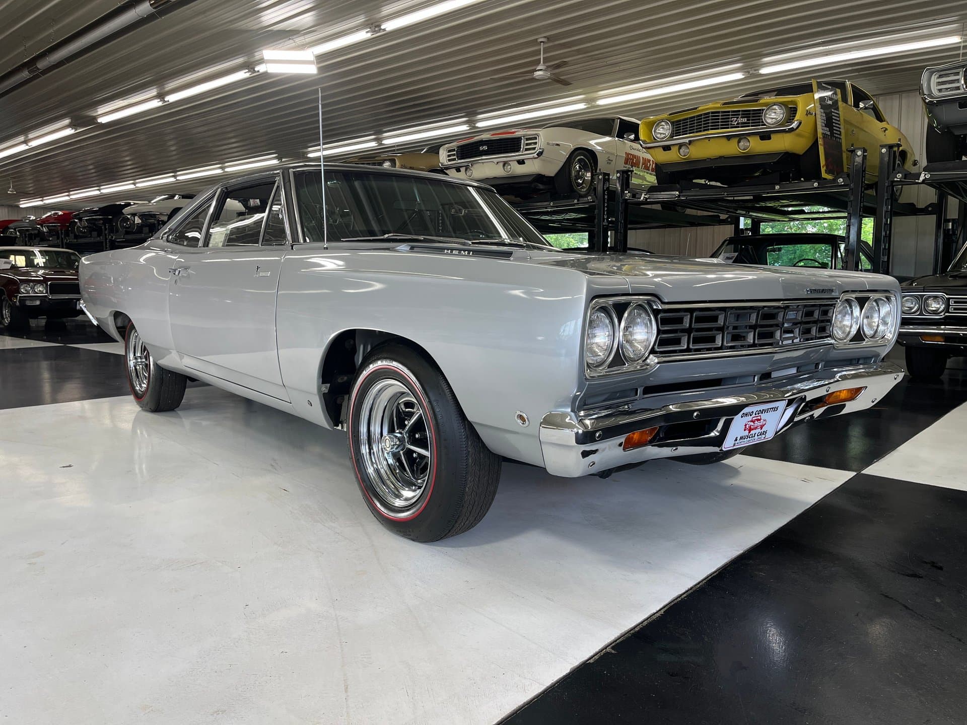 1968 Plymouth Roadrunner thumbnail 5