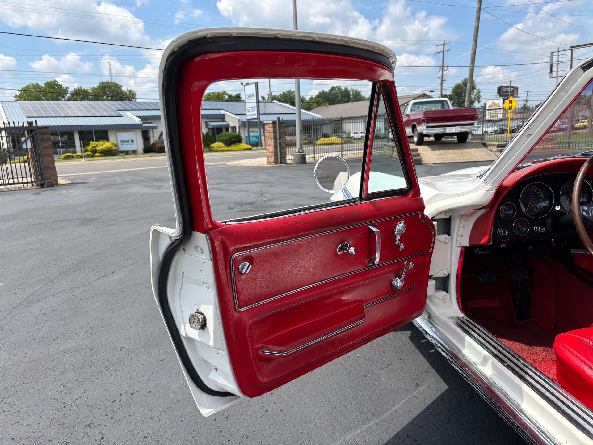 1966 Chevrolet Corvette Stingray thumbnail 9