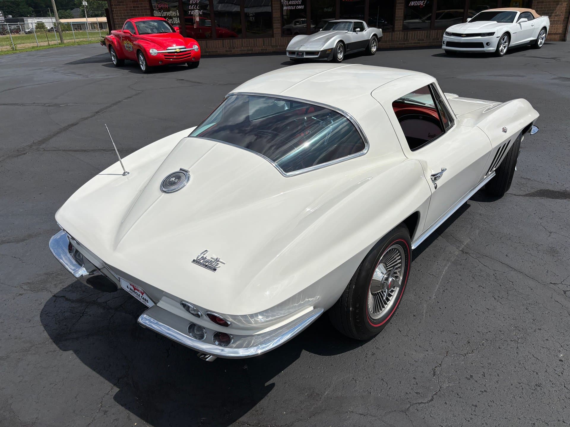 1966 Chevrolet Corvette Stingray thumbnail 4