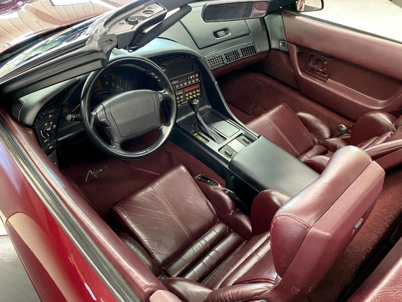 1993 Chevrolet Corvette thumbnail 23