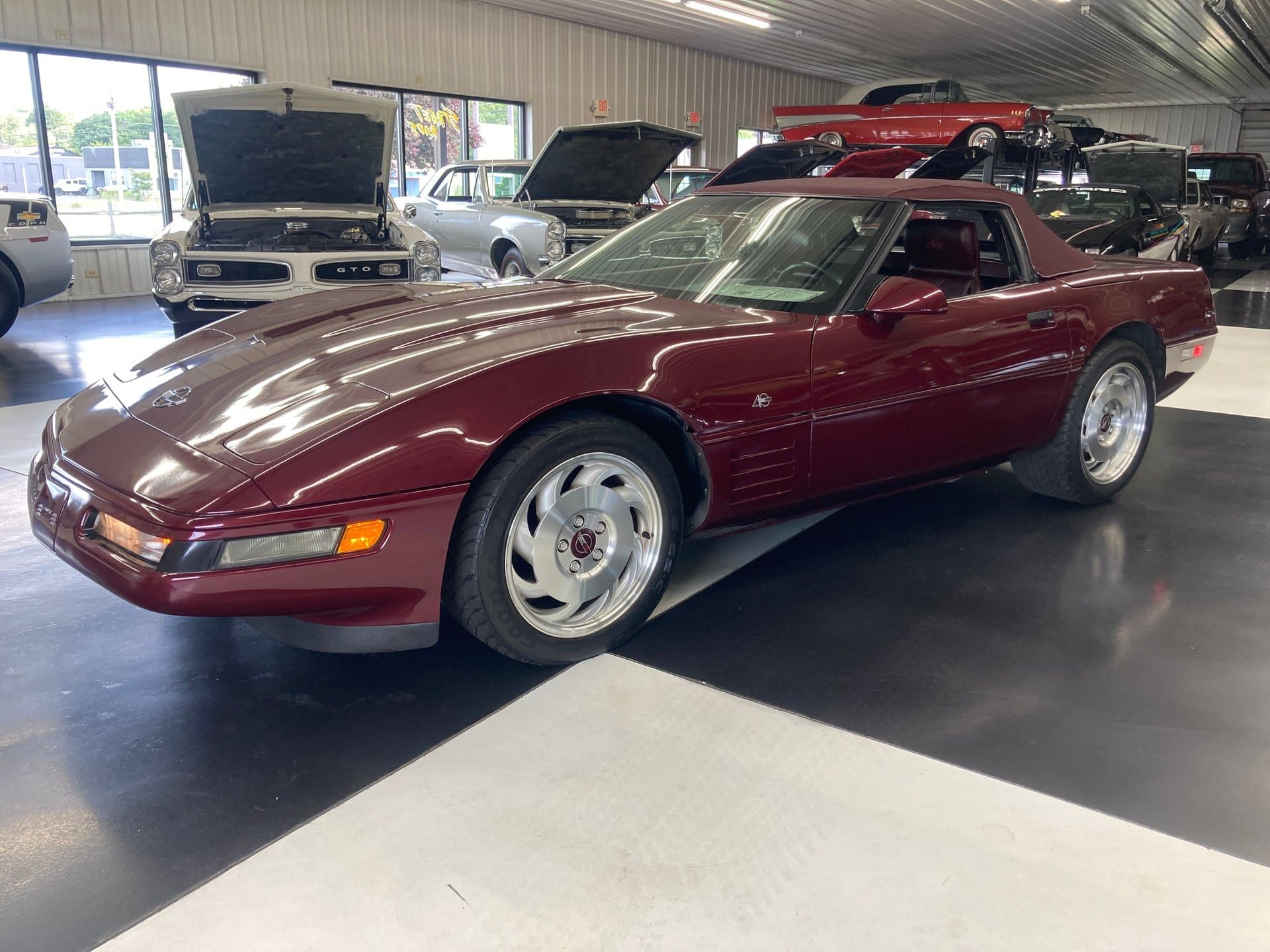 1993 Chevrolet Corvette thumbnail 19