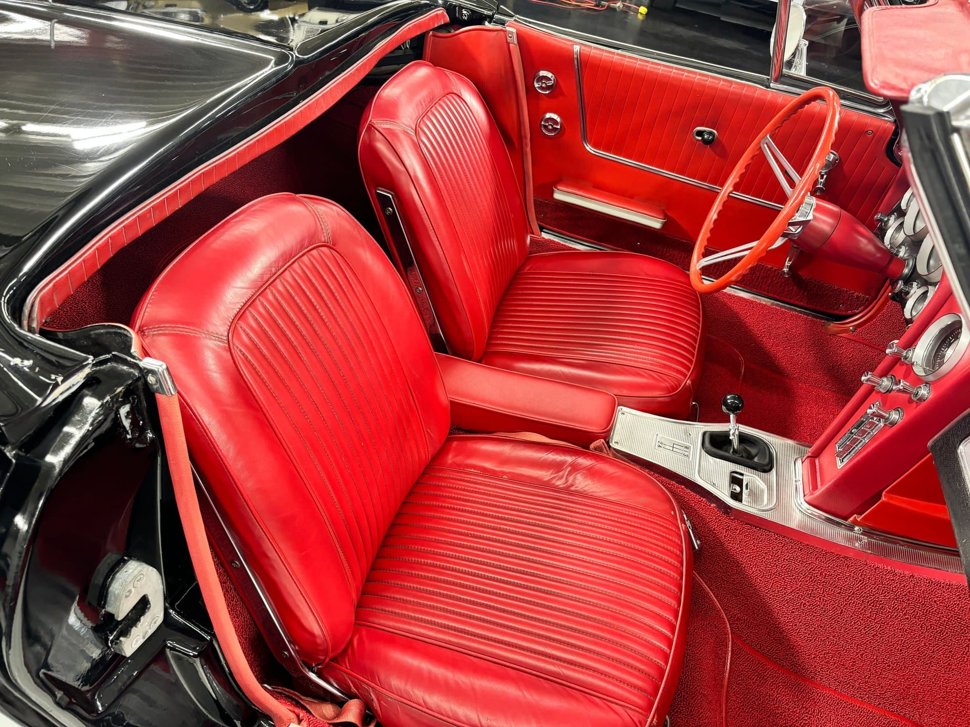 1963 Chevrolet Corvette thumbnail 16