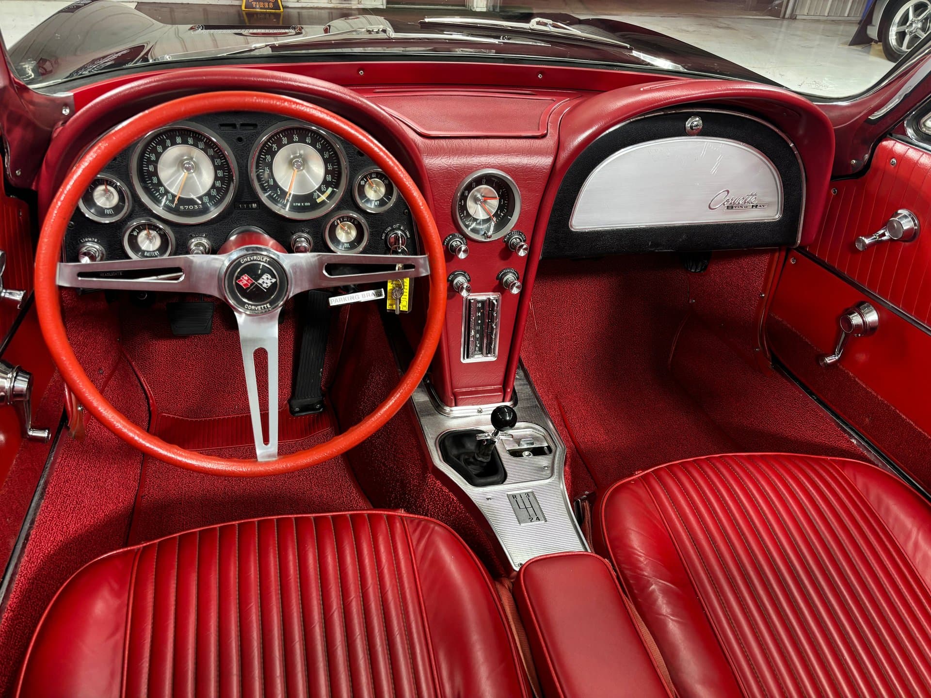 1963 Chevrolet Corvette thumbnail 13