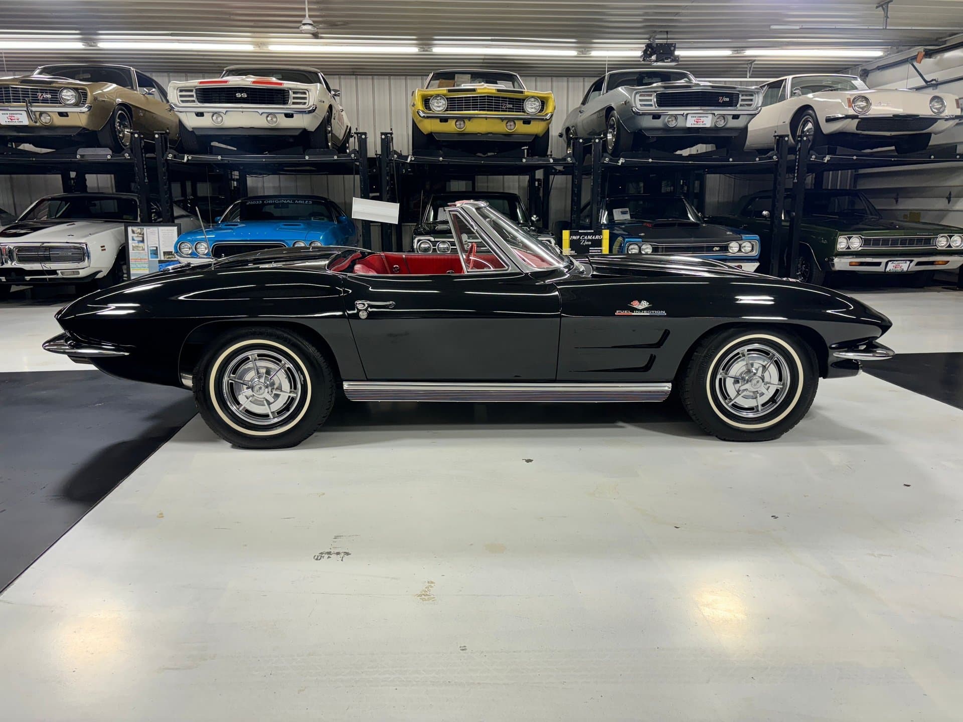1963 Chevrolet Corvette thumbnail 4